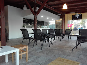 Royal Wine E Grill
