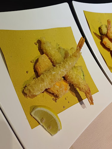 Opinii despre Ristorante Giapponese Sakura în Villa Guardia - Ristorazione