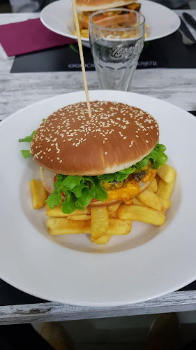 Opinii despre Beer-Bante food & drinks în Cannobio - Ristorazione