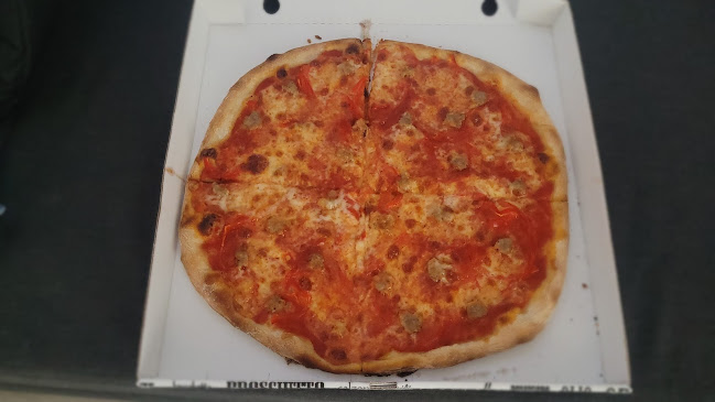 Opinii despre Pizzeria La Ghiottona în Martinsicuro - Ristorazione