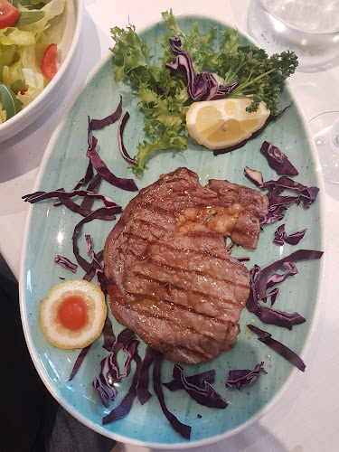 Q8 Polignano Ristorante & Caffè - Polignano a Mare