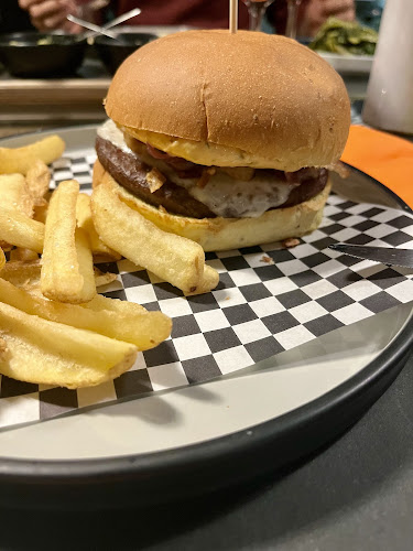 Reviews of Man Cave Cafè in Jesi - Ristorazione