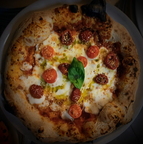http://www.pizzeriaalfienile.it/