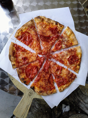 https://atuttapizzajesi.it/