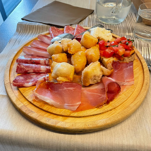 Ristorante Pizzeria Lo Stravizio