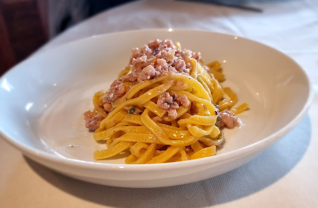 Opinii despre Raphael Beach în Civitanova Marche - Ristorazione