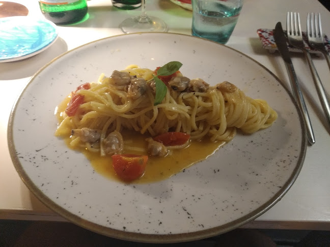 Piazza Guglielmo Oberdan, 19/21/23, 04016 Sabaudia LT