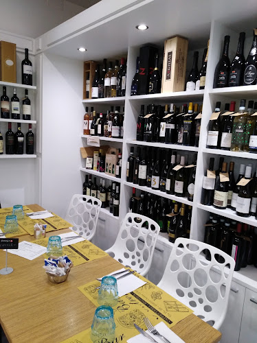 Via Po, 28/30 loc, 05018 Sferracavallo TR