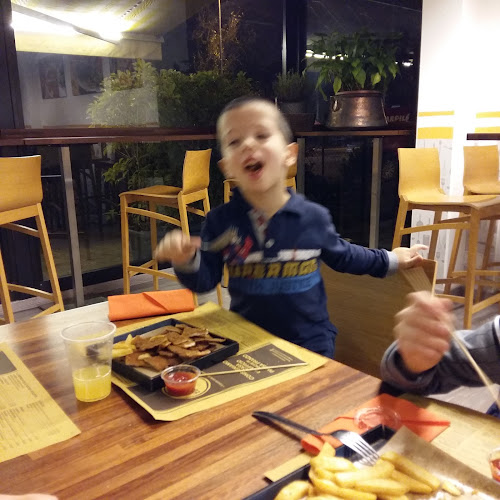 Comentarii opinii despre Primo Piano Poke Restaurant