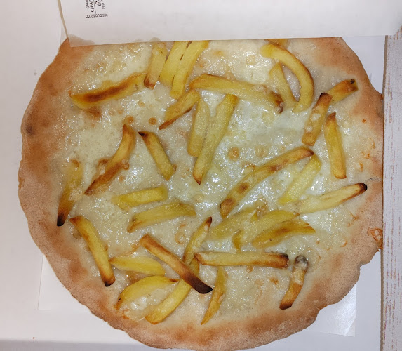 Just And Pizza Di Giustozzi Andrea