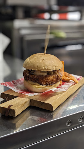 Via Pugliesi, 35, 59100 Prato PO