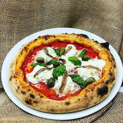 Opinii despre La Casa della Pizza în Robecco Sul Naviglio - Ristorazione