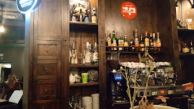 Pecora Nera Pub & Pizzeria