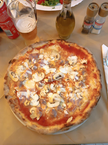 Opinii despre MOLO 33 Ristorante Pizzeria a Brindisi în Brindisi - Ristorazione