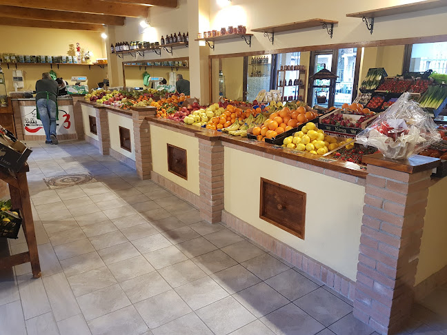 Reviews of La Bella Napoli 3– Frutta Verdura & Delizie in Ciriè - Ristorazione