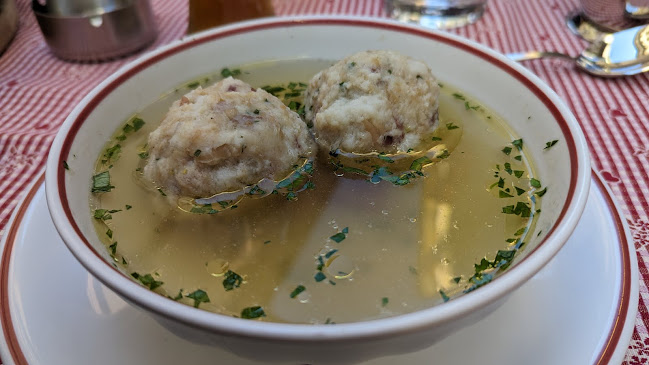 Piazza delle Erbe, 17, 39100 Bolzano BZ