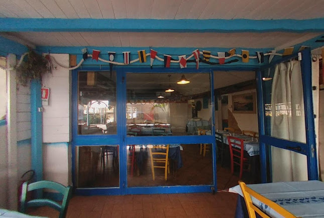 Tavola Azzurra 2 cibo da asporto