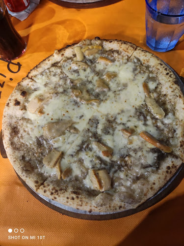 Pizzeria La Golosa dal Bandy | Pizza forno a legna - Ristorazione