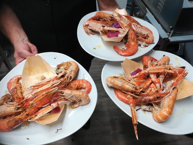 Tintero Boat - Italian Fish Restaurant Open Times