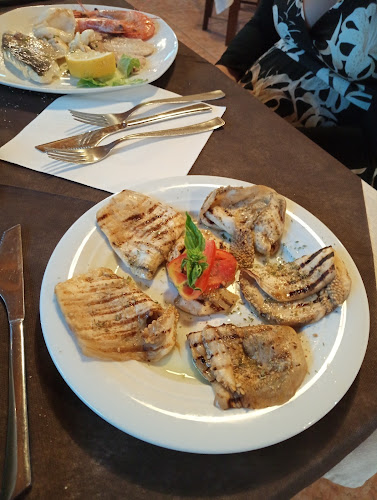 Comentarii opinii despre Trattoria Pizzeria La Quercia (2km da Tropea)