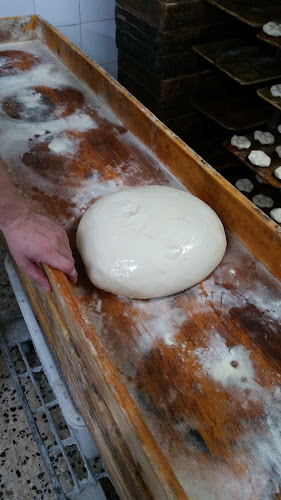 Opinii despre Panificio Cornetteria Old Bakery Trentino în Crotone - Ristorazione