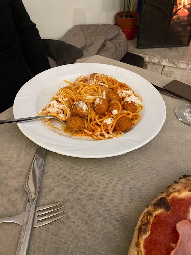 Via Ofanto, 53, 73025 Martano LE