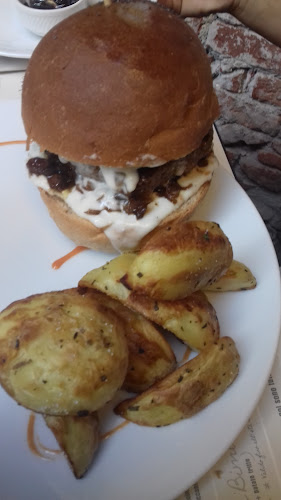 Opinii despre Osteria Il Cortile în Biella - Ristorazione