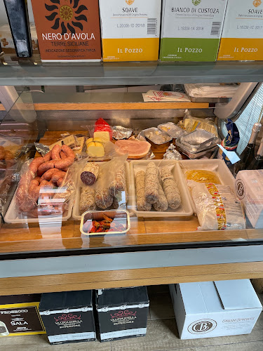 Via Golosine, 60, 37136 Verona VR