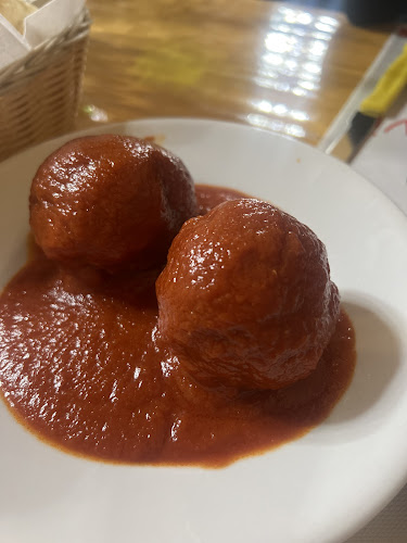 Mangi & Bevi Open Times