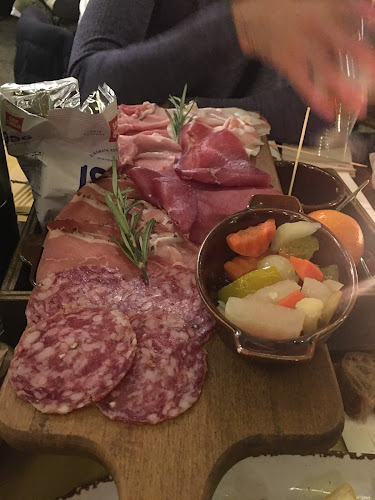 Reviews of Pesa Pubblica in Milano - Ristorazione