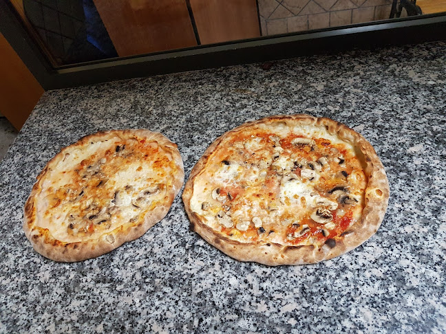 Pizzeria Loreto Calabretta.Venera. - Ristorazione