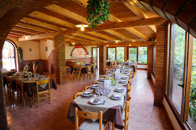 Trattoria Pizzeria La Quercia (2km da Tropea)