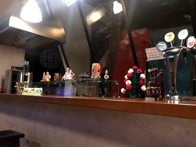 Johal Indian Restaurant & Pizzeria - Ristorazione