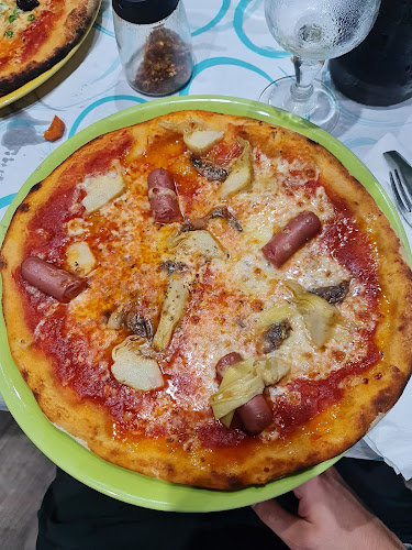 Residencial Bar Pizzeria - Ristorazione