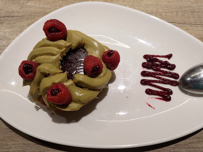 Comments and reviews of Il ritrovo