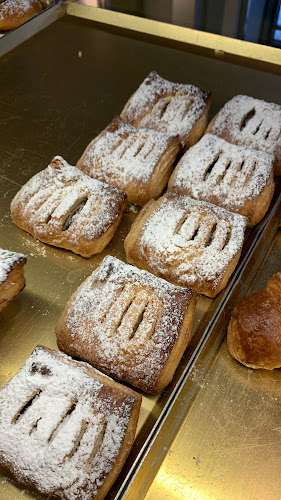 Comentarii opinii despre Bakery & Coffee – LOCATELLI