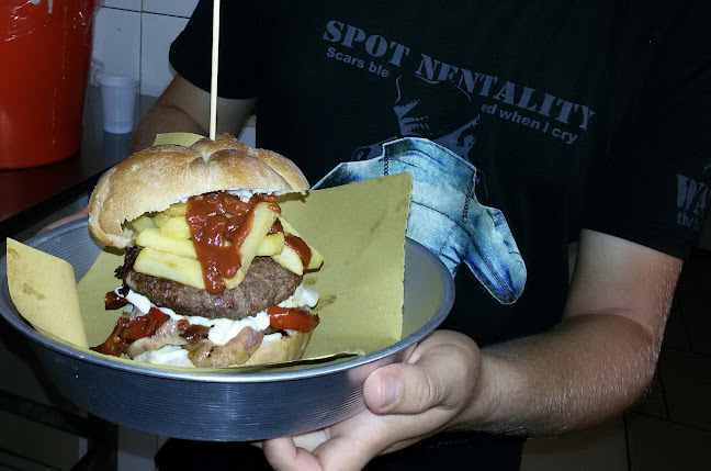 Opinii despre La Tana. Risto-Pub-girarrosto în Mondragone - Ristorazione