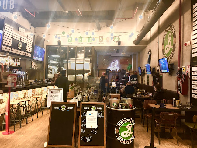 Opinii despre East River | American Pub Citylife în Milano - Ristorazione