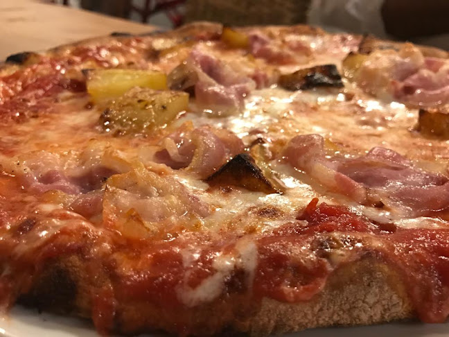 Croce Bianca by Scugnizzi - Ristorazione