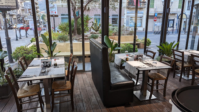 Streat Food - Poke, Sushi & Ramen