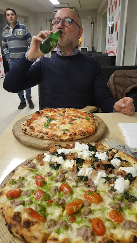 Gold Pizza - Ristorazione