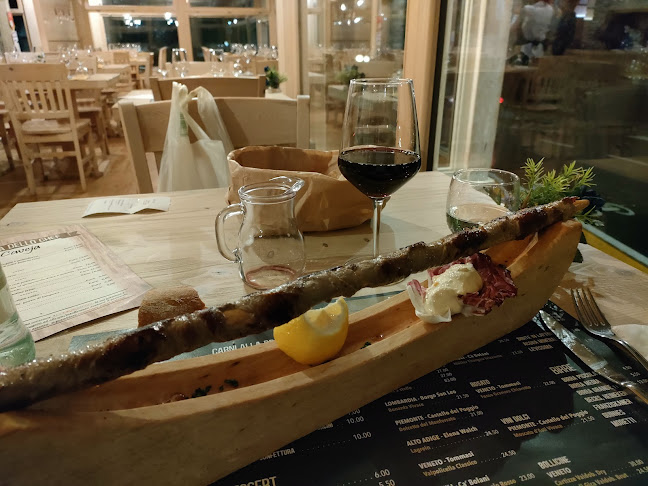 Ristorante La Caveja Open Times