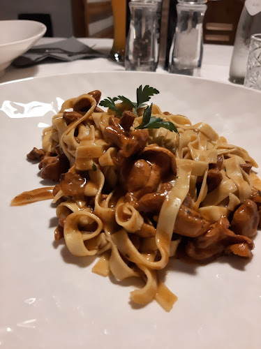 Biwak Restaurant Pizzeria Pub - Ristorazione