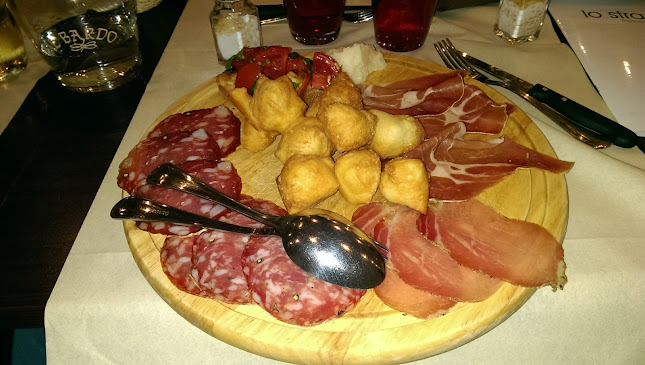 Via Carlo D'Angiò, 60, 50126 Firenze FI, Italia