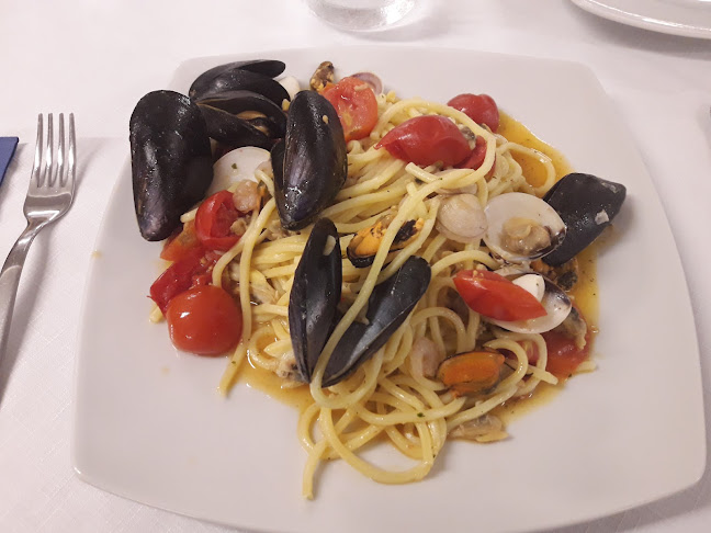 Ristorante Pizzeria Club Nautico - Ristorazione