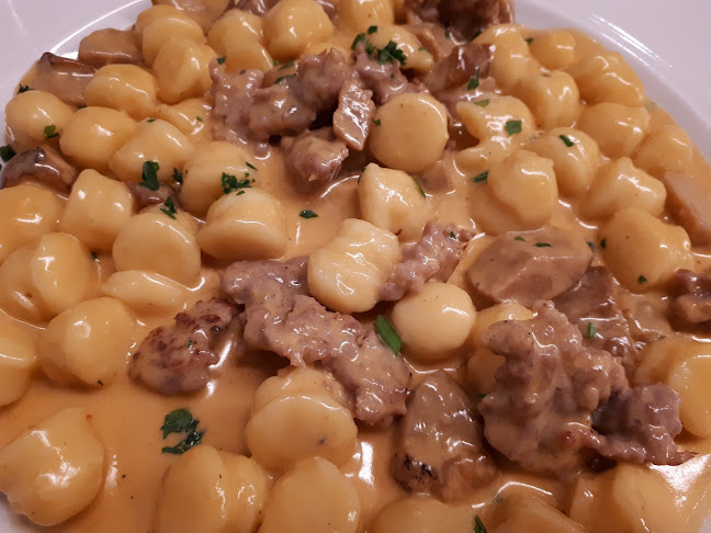 Ristorante Pizzeria Lo Stravizio - Ristorazione