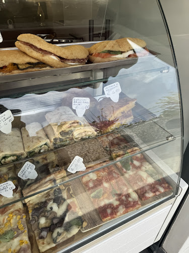 Al Buco Wine Food and Catering Capri Phone number