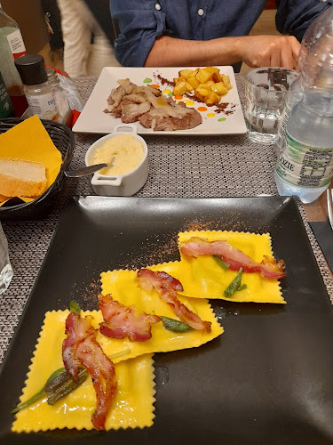 Opinii despre Il Cavallino Bianco în Siena - Ristorazione