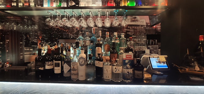 Skyline American Bar Pisa Open Times