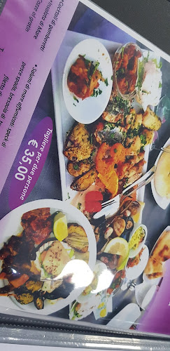 Ristorante Pizzeria ed Enoteca a Santa Teresa di Riva - Fronte Mare - Ristorazione